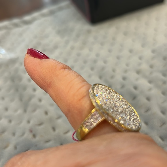 Magnificent Cubic Zirconia Pavé Oval Gold Vermeil sz 7 or Sterling Silver sz 6 - Picture 7 of 11